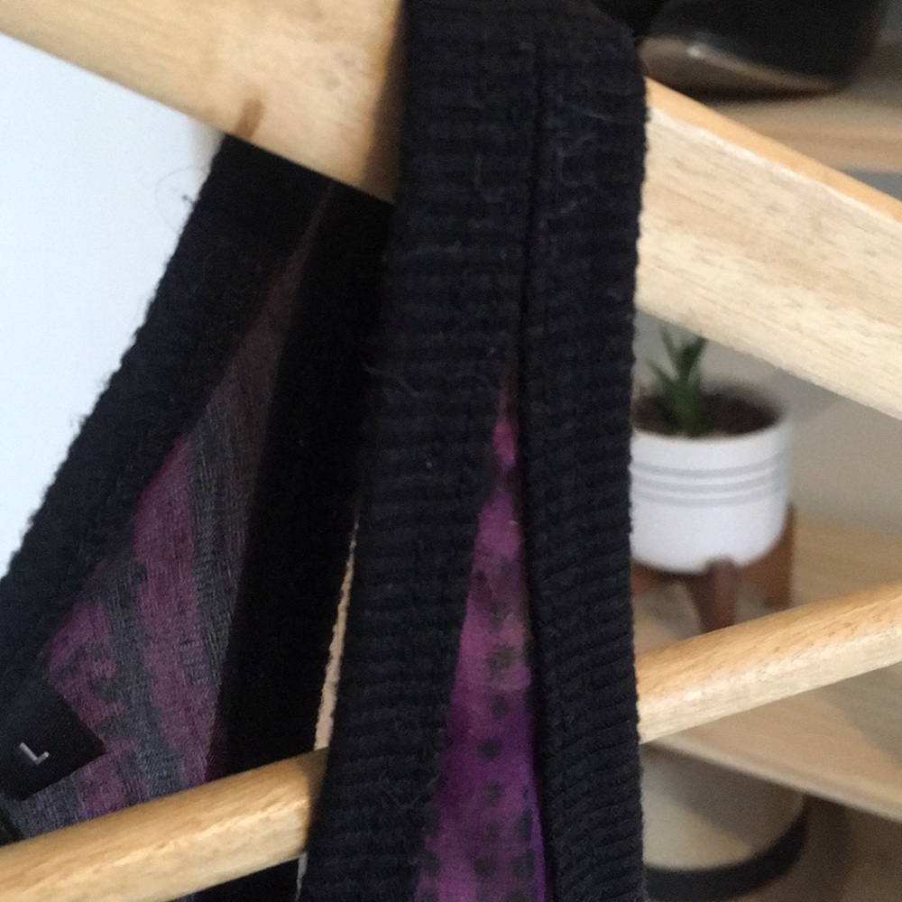 Silky Racer Back Tank (from PacSun) - Picture 4 of 8